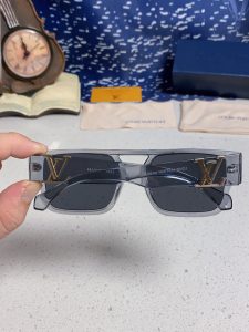 Louis Vuitton Sunglasses - view 5