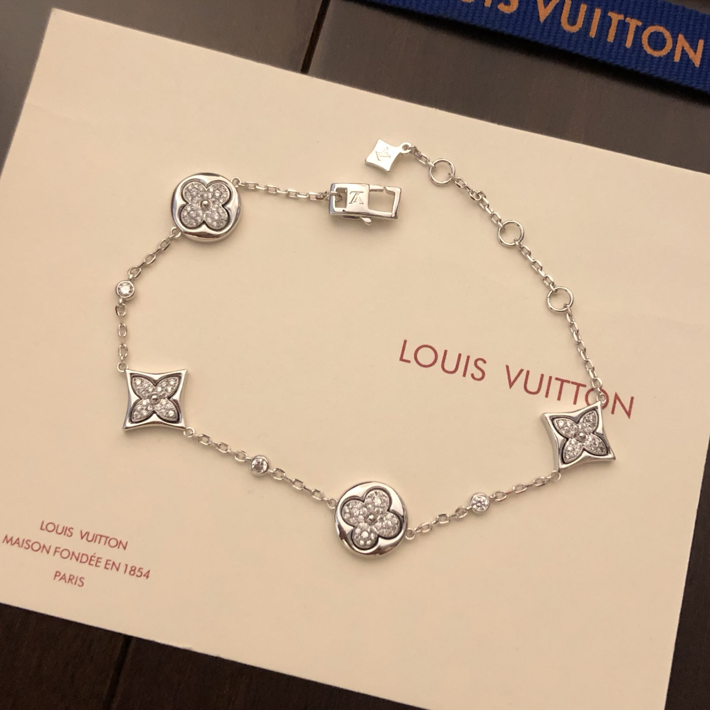 Louis Vuitton Bracelet - view 4