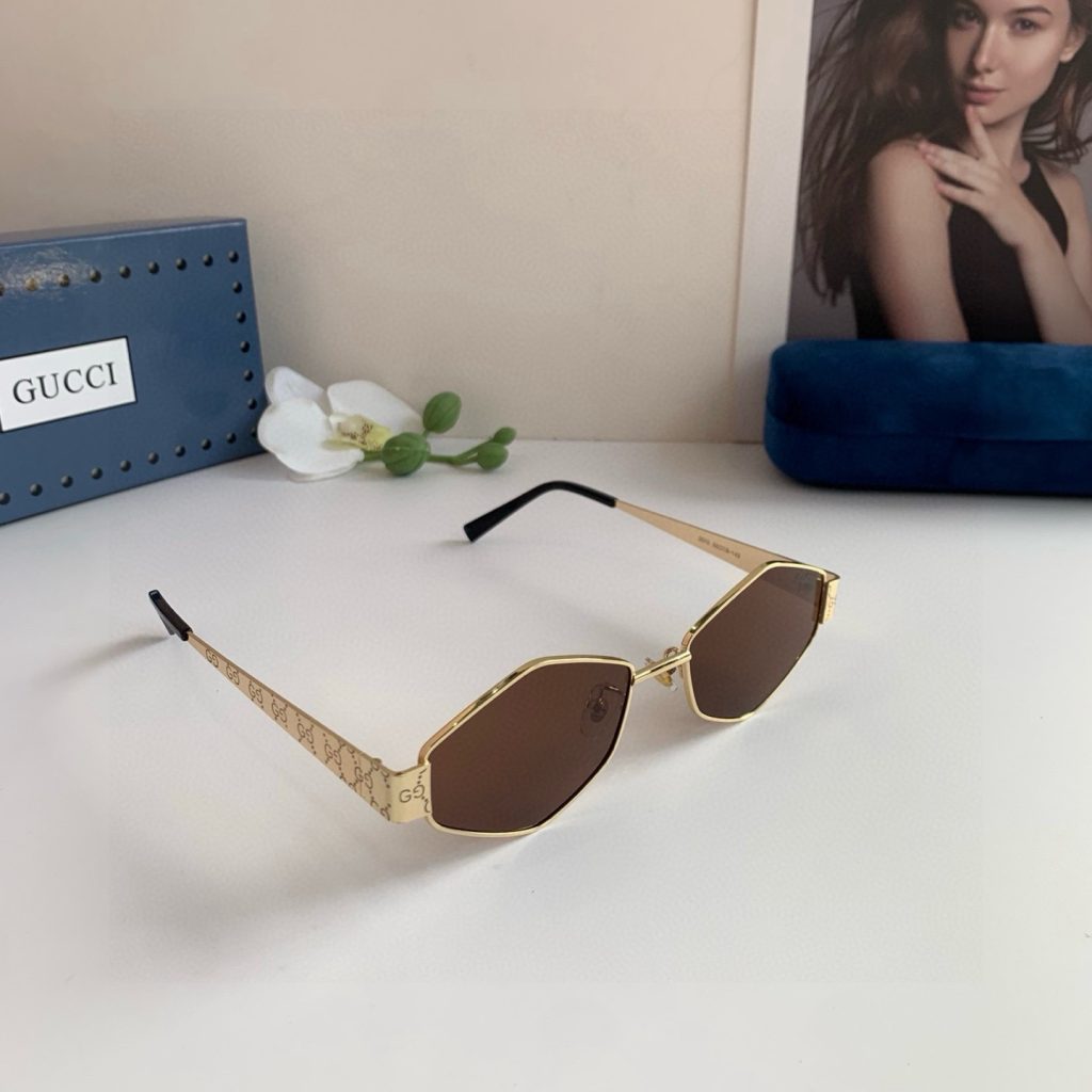 Gucci Sunglasses - view 1