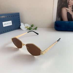 Gucci Sunglasses - view 2