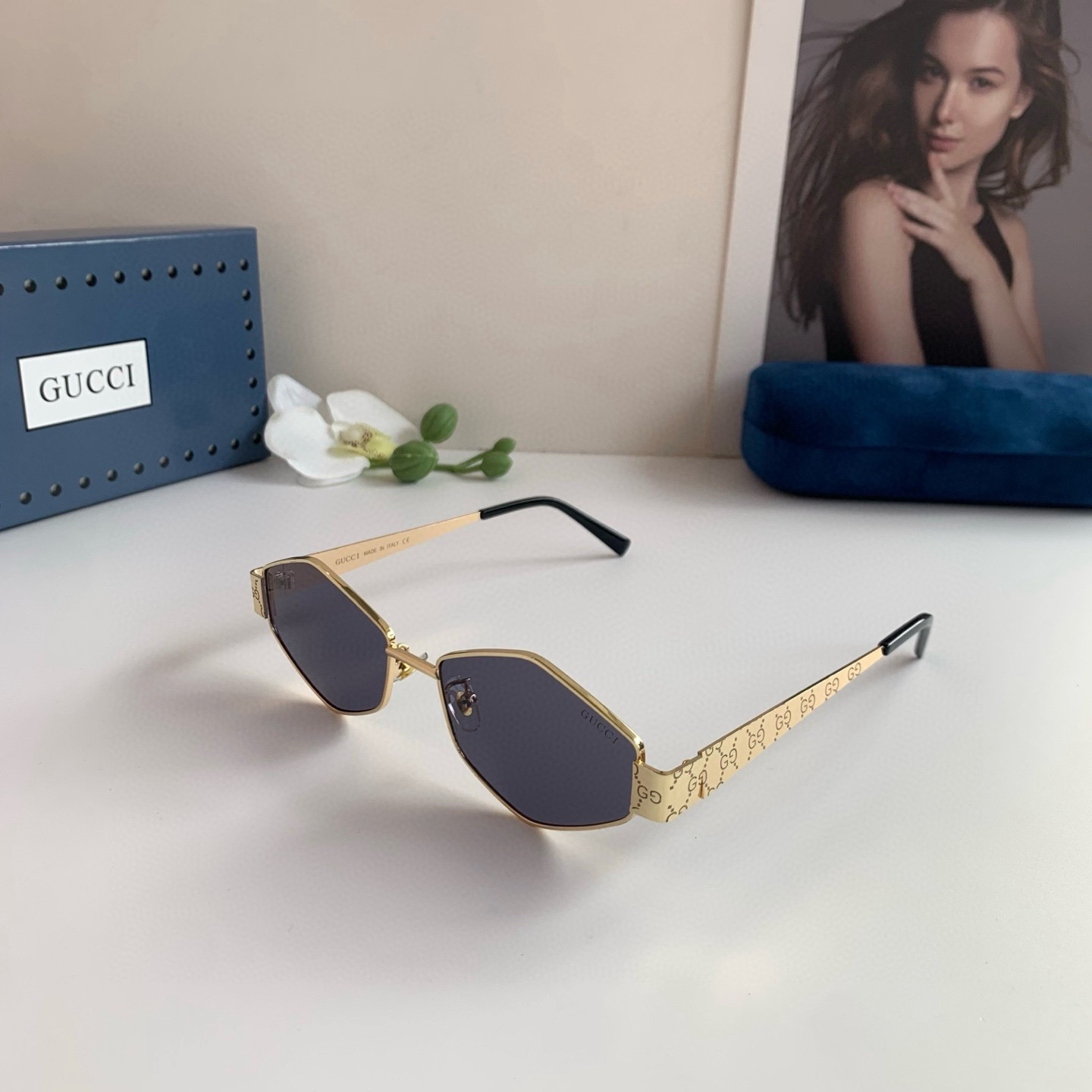 Gucci Sunglasses - view 2