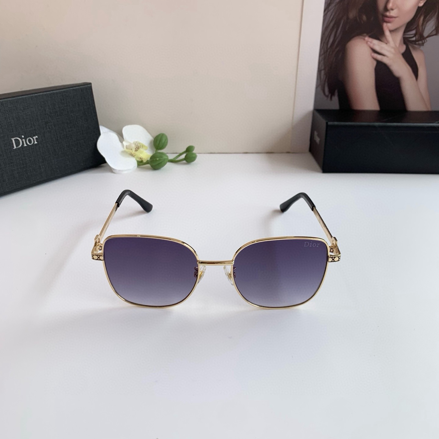 Dior Sunglasses - view 4