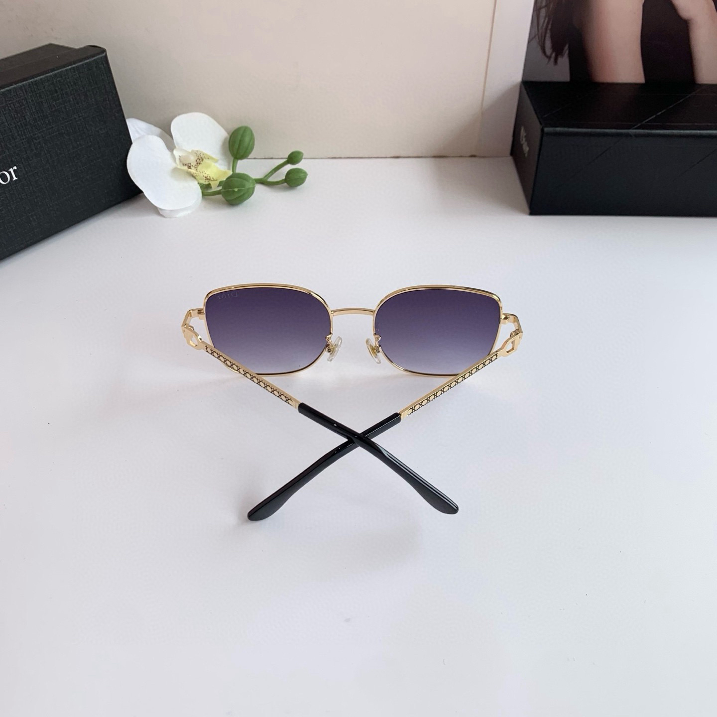 Dior Sunglasses - view 9
