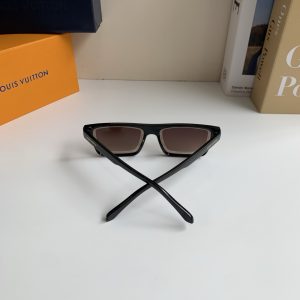 Louis Vuitton Sunglasses - view 9