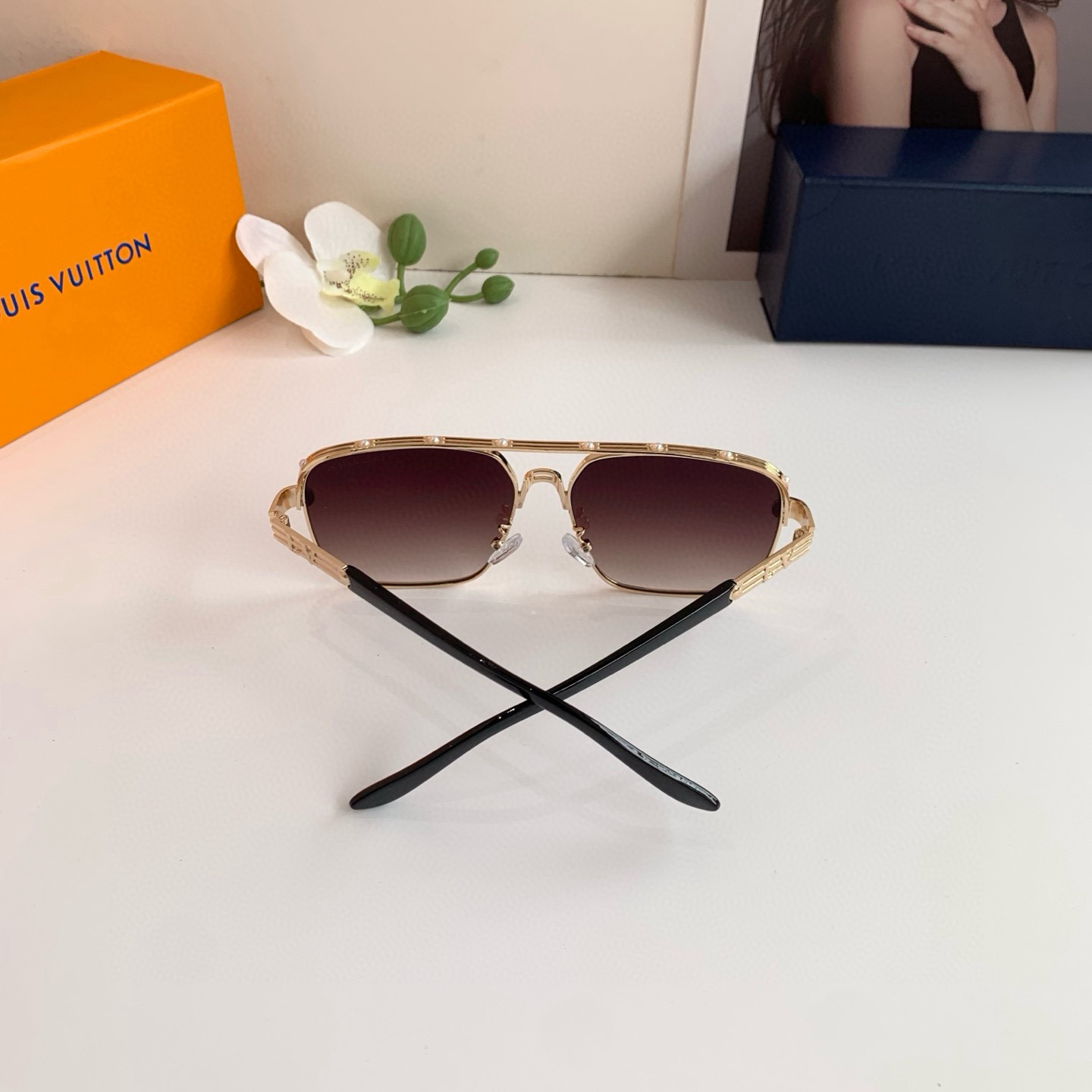 Louis Vuitton Sunglasses - view 6