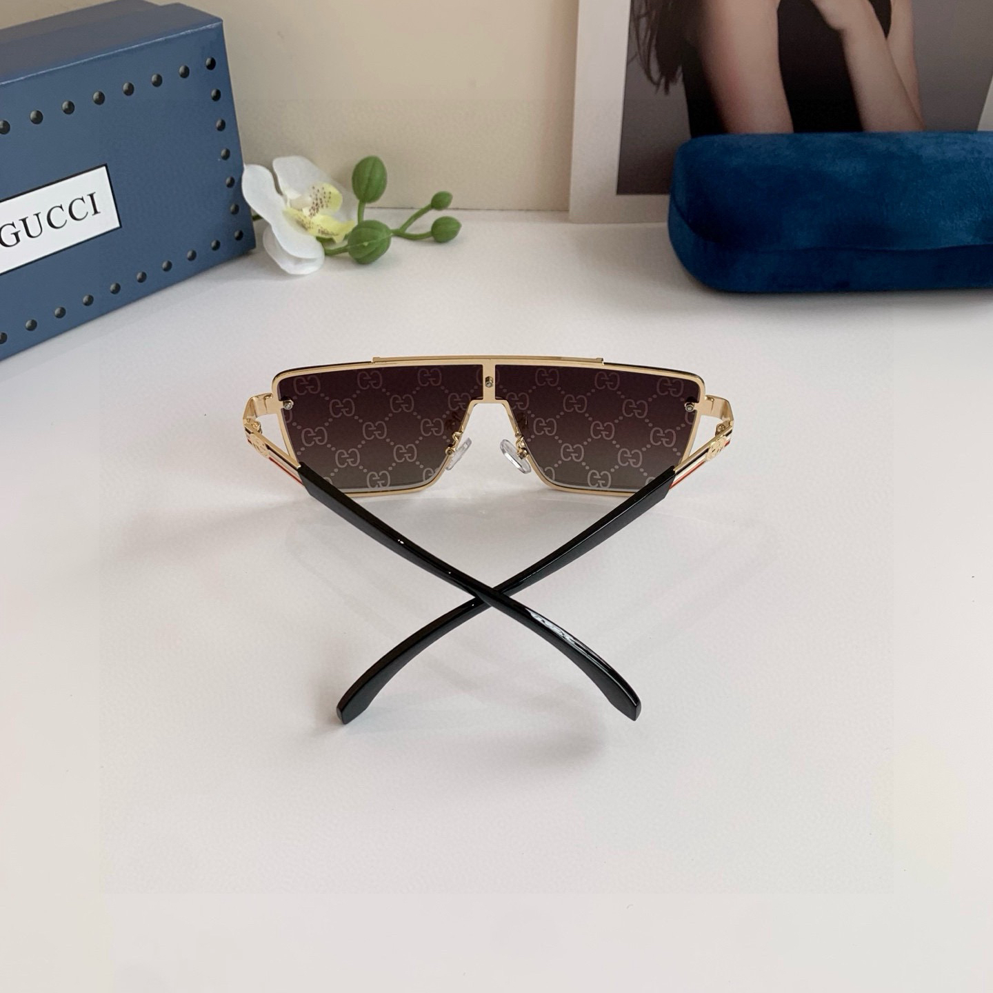 Gucci Sunglasses - view 9