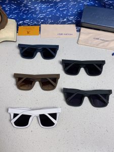 Sunglasses - view 11
