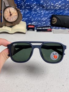 Sunglasses - view 4