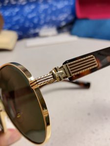 Gucci Sunglasses - view 7