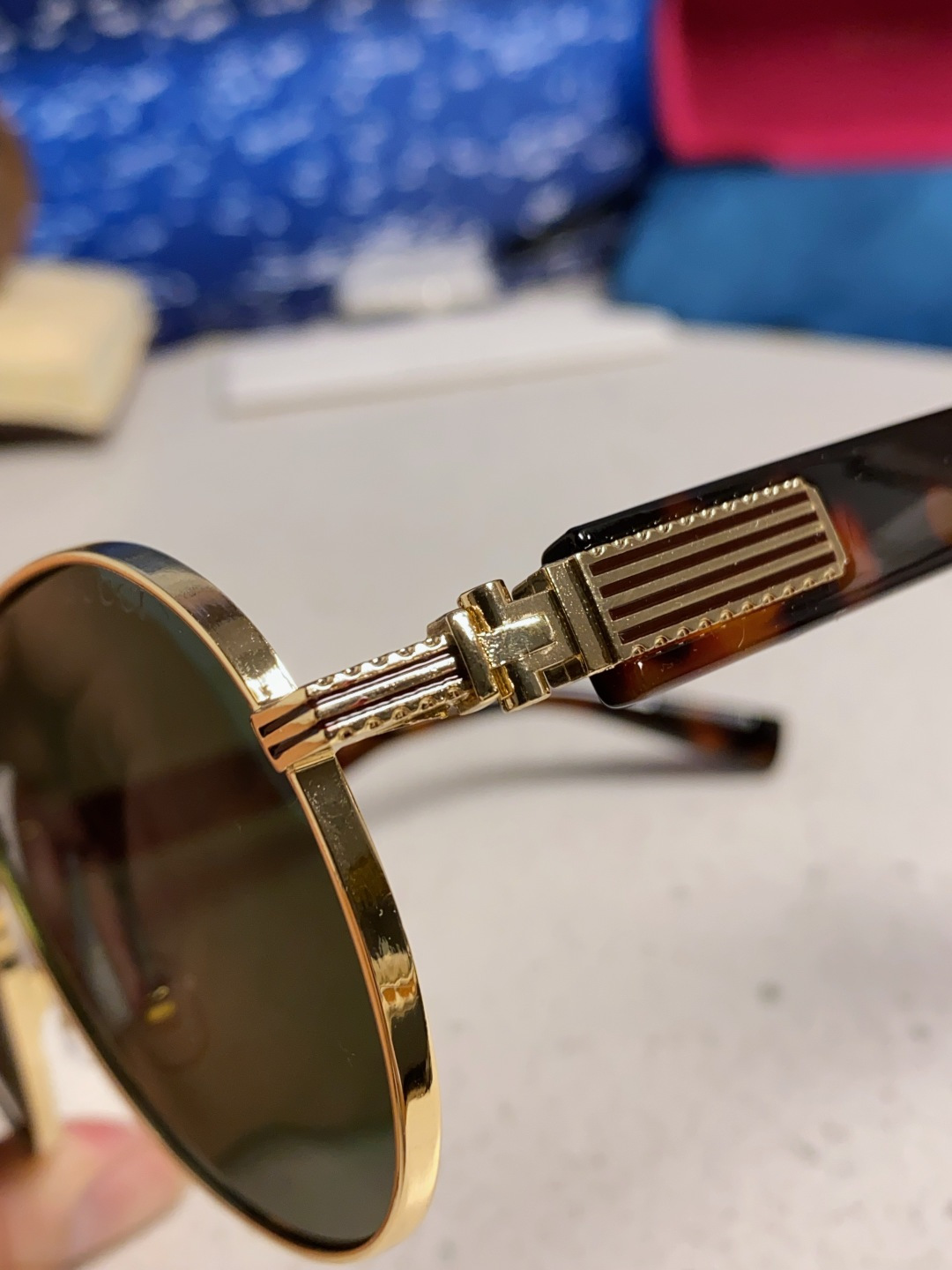 Gucci Sunglasses - view 7