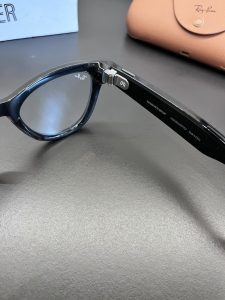 Sunglasses - view 4