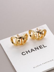 Chanel Jewelry - view 3