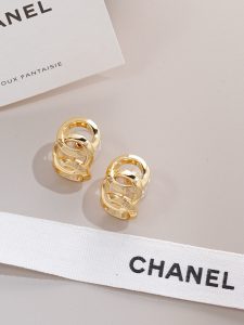 Chanel Jewelry - view 4