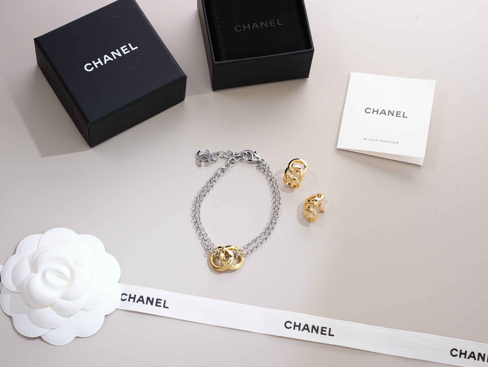 Chanel Jewelry - view 6