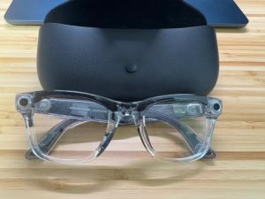 Sunglasses - view 4