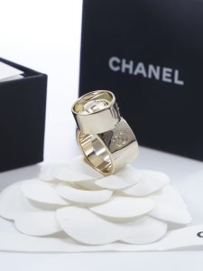 Chanel Jewelry - view 5