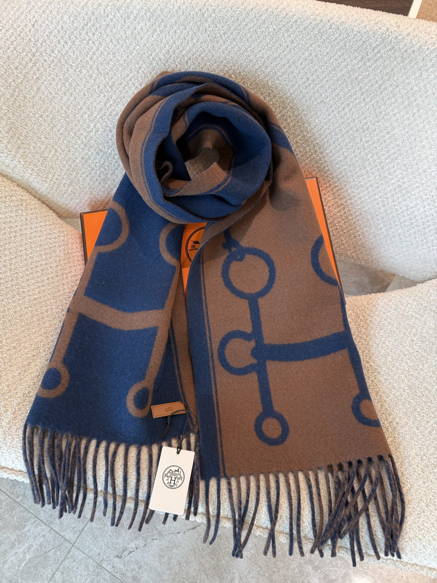 Scarf - view 6