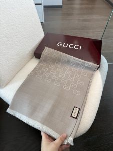 Gucci Shawl - view 3