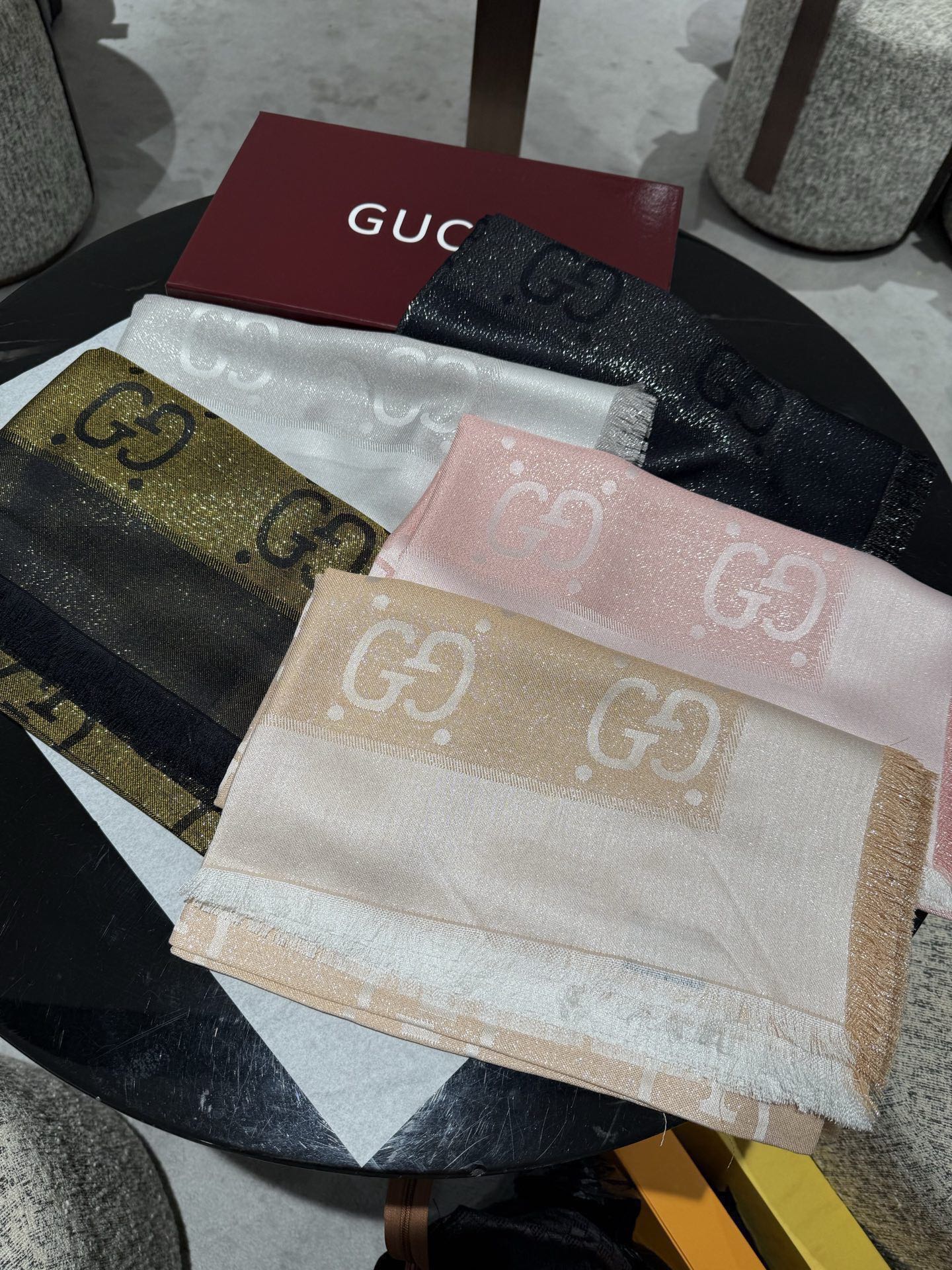 Gucci Shawl - view 9
