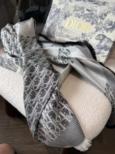 Dior Shawl - view 7