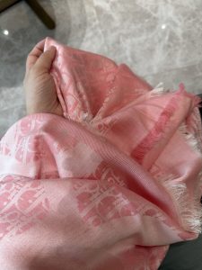 Dior Shawl - view 8