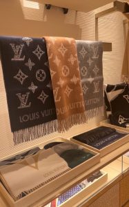 Scarf - view 9