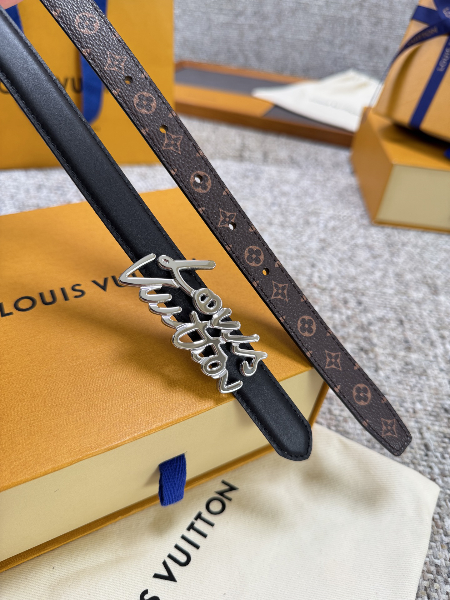Louis Vuitton Belt - view 3