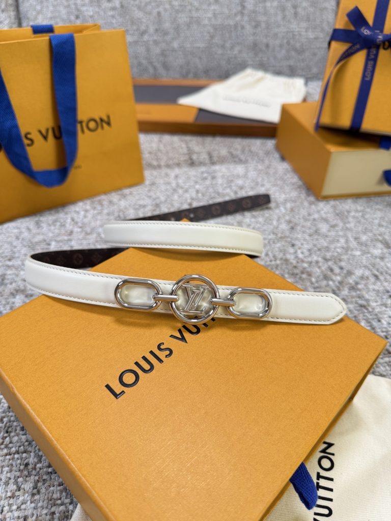 Louis Vuitton Belt - view 1