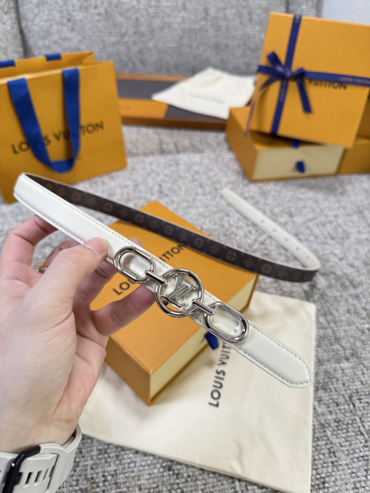 Louis Vuitton Belt - view 2