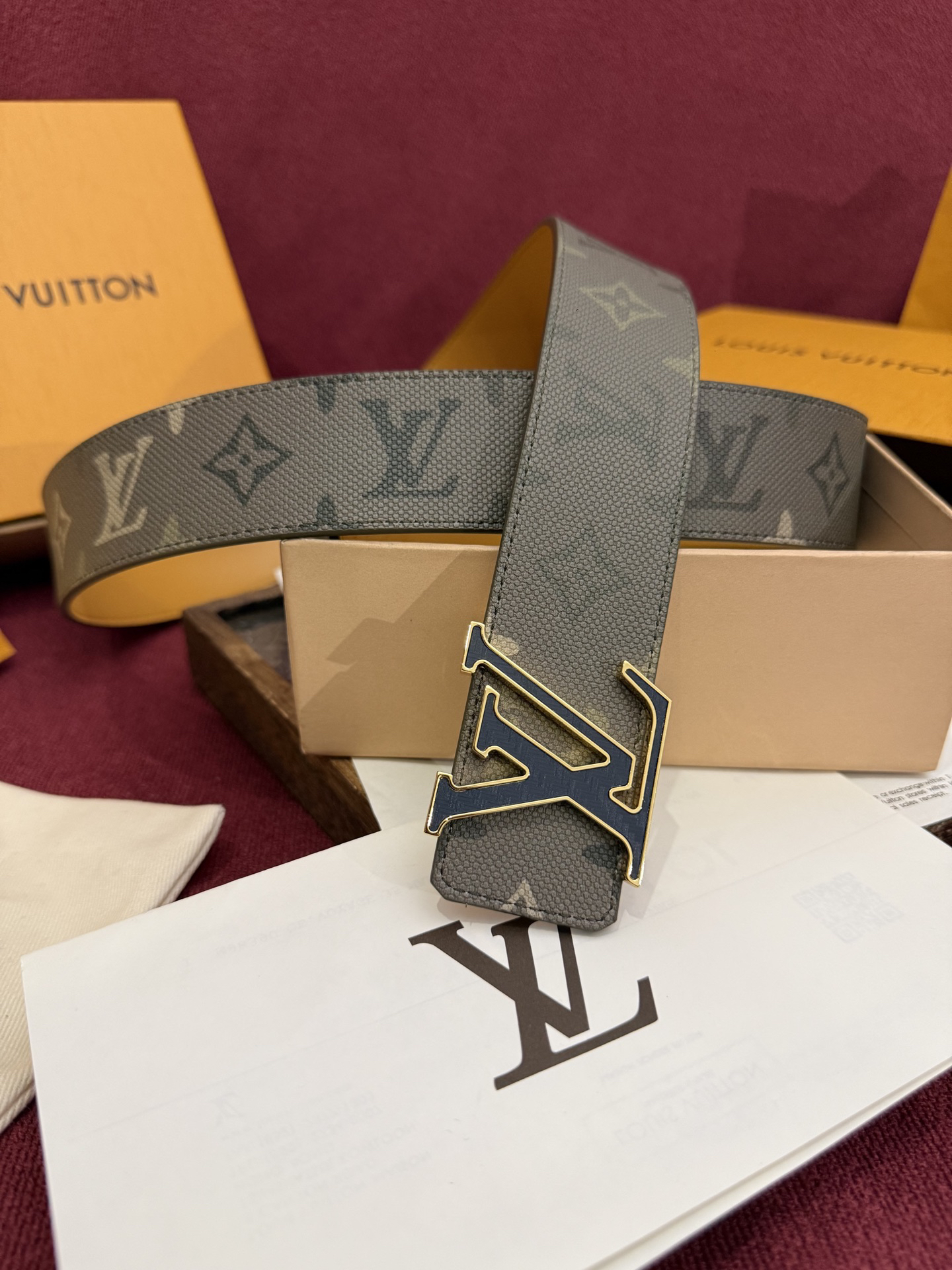 Louis Vuitton Belt - view 5