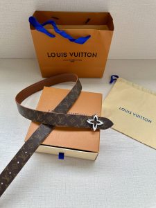 Louis Vuitton Belt - view 6