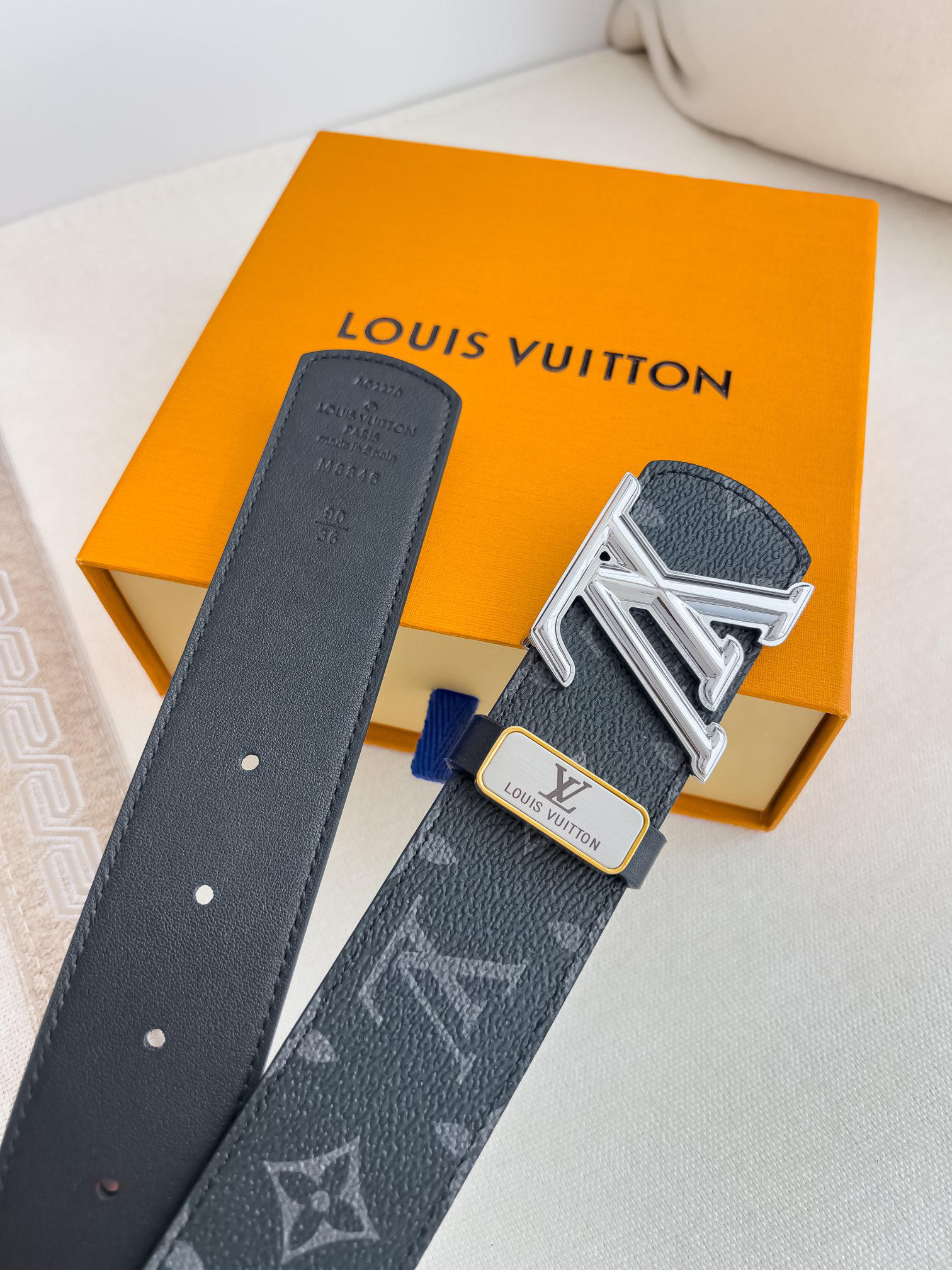 Louis Vuitton Belt - view 6