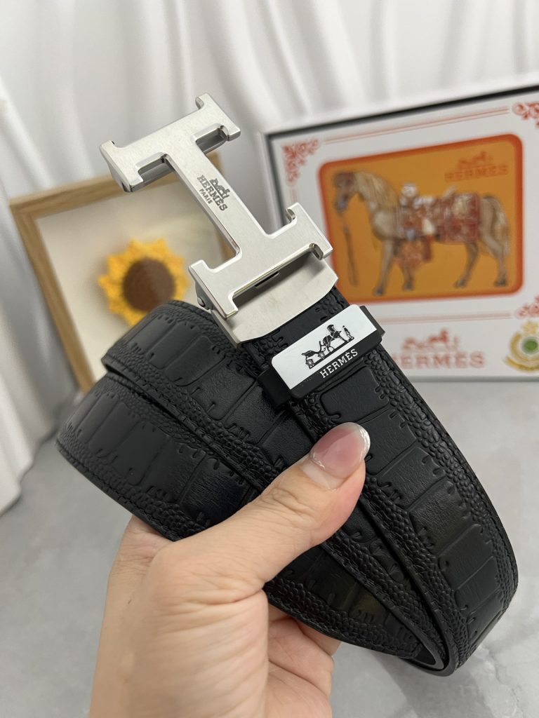 Hermès Belt - view 1