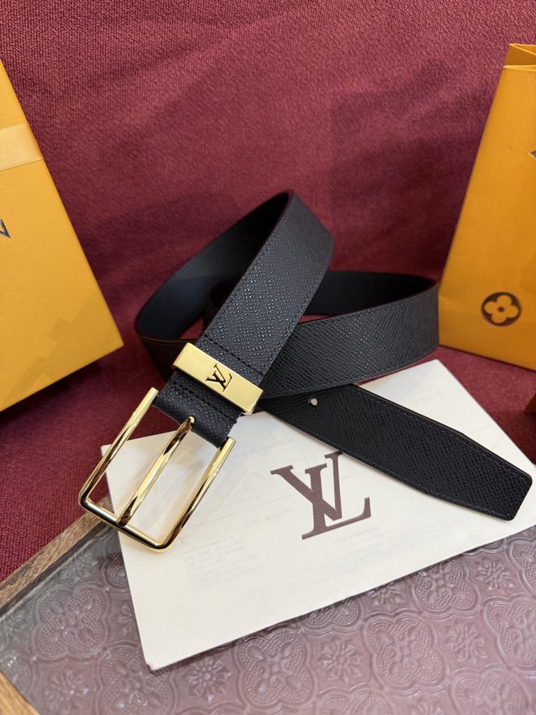Louis Vuitton Belt - view 1
