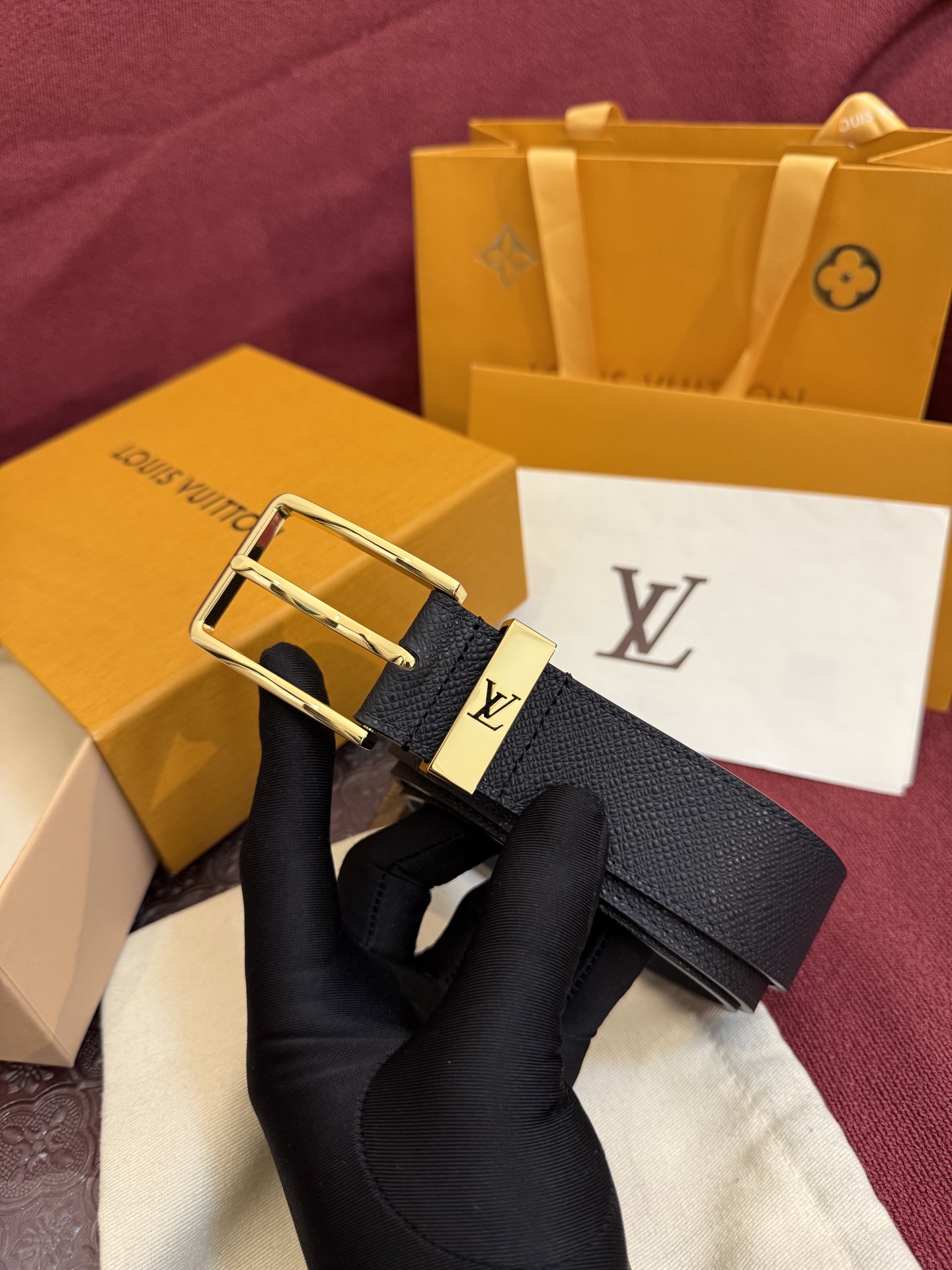 Louis Vuitton Belt - view 6