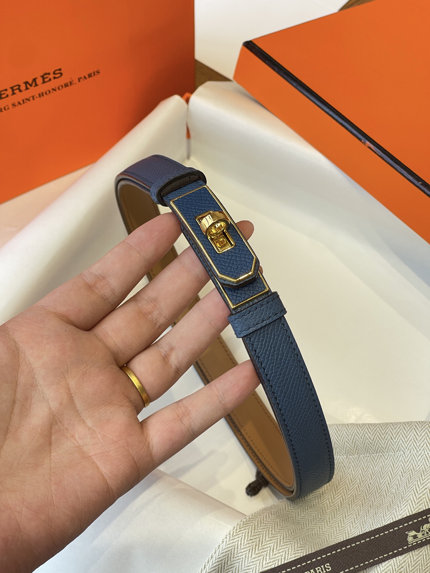 Belt - view 5