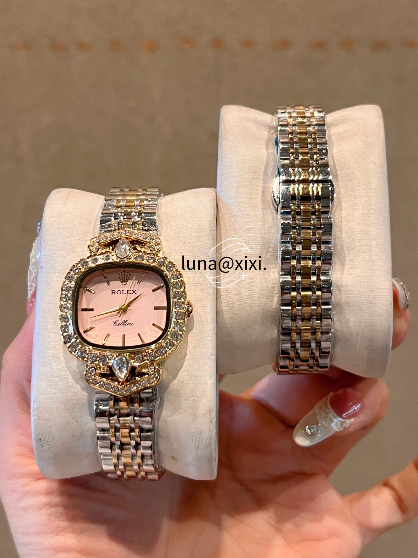 Watch - view 9