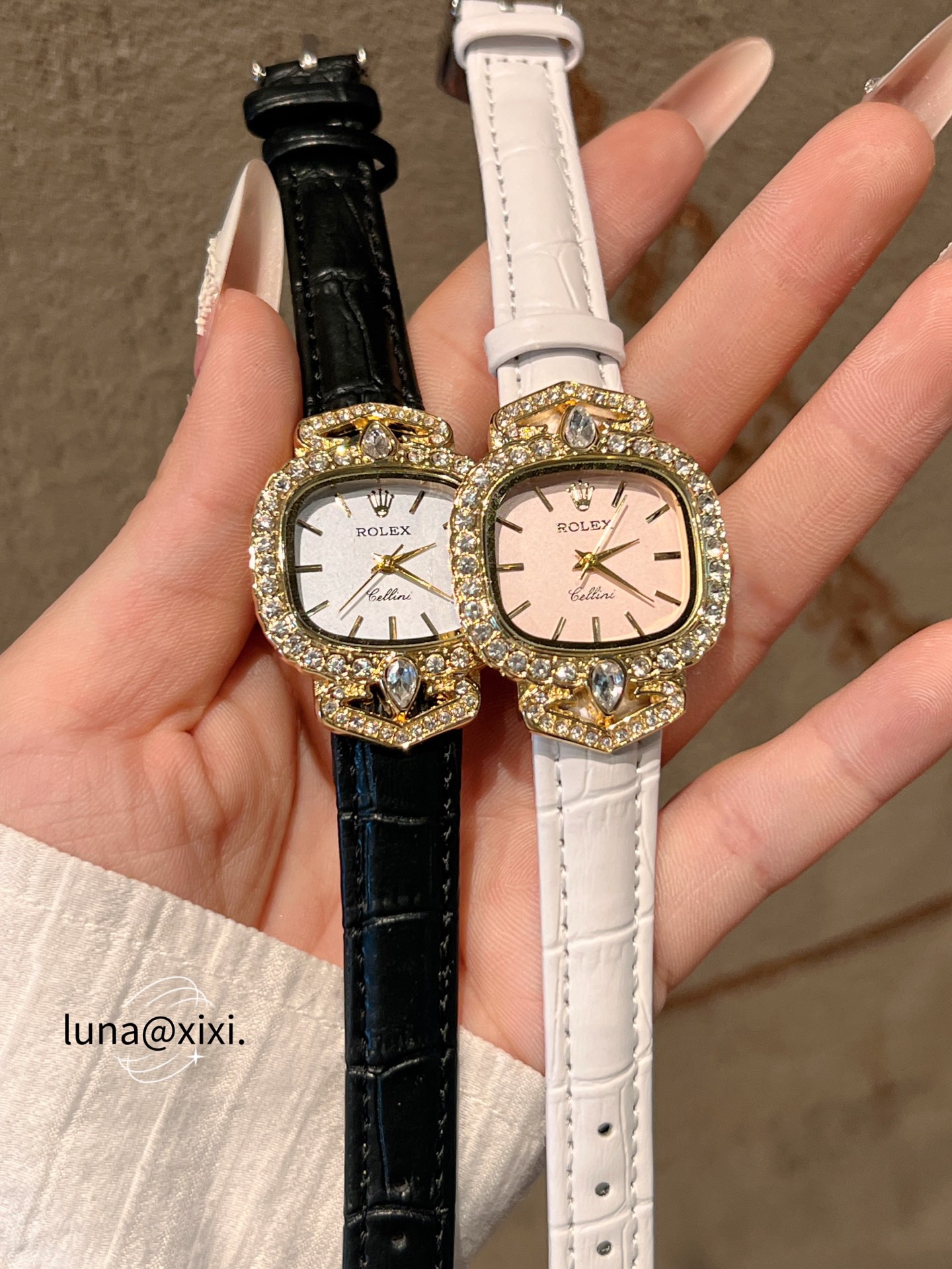 Watch - view 9