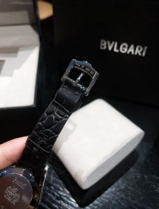 Watch - view 5