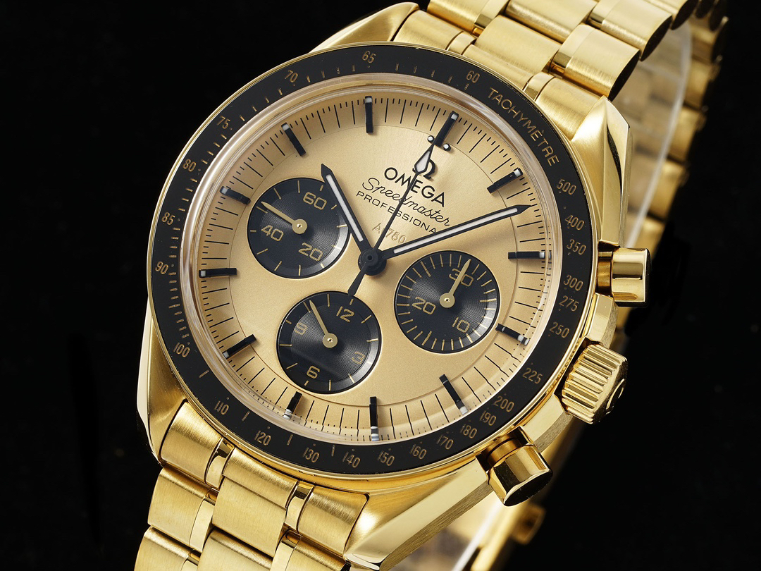 Watch - view 2
