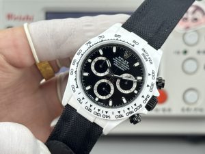 Watch - view 3