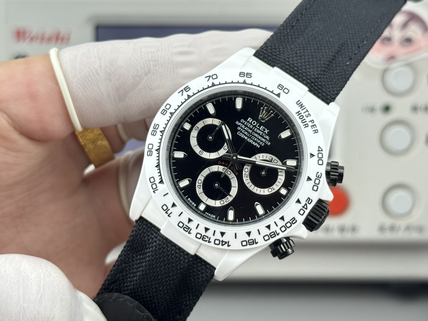 Watch - view 3