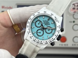 Watch - view 3