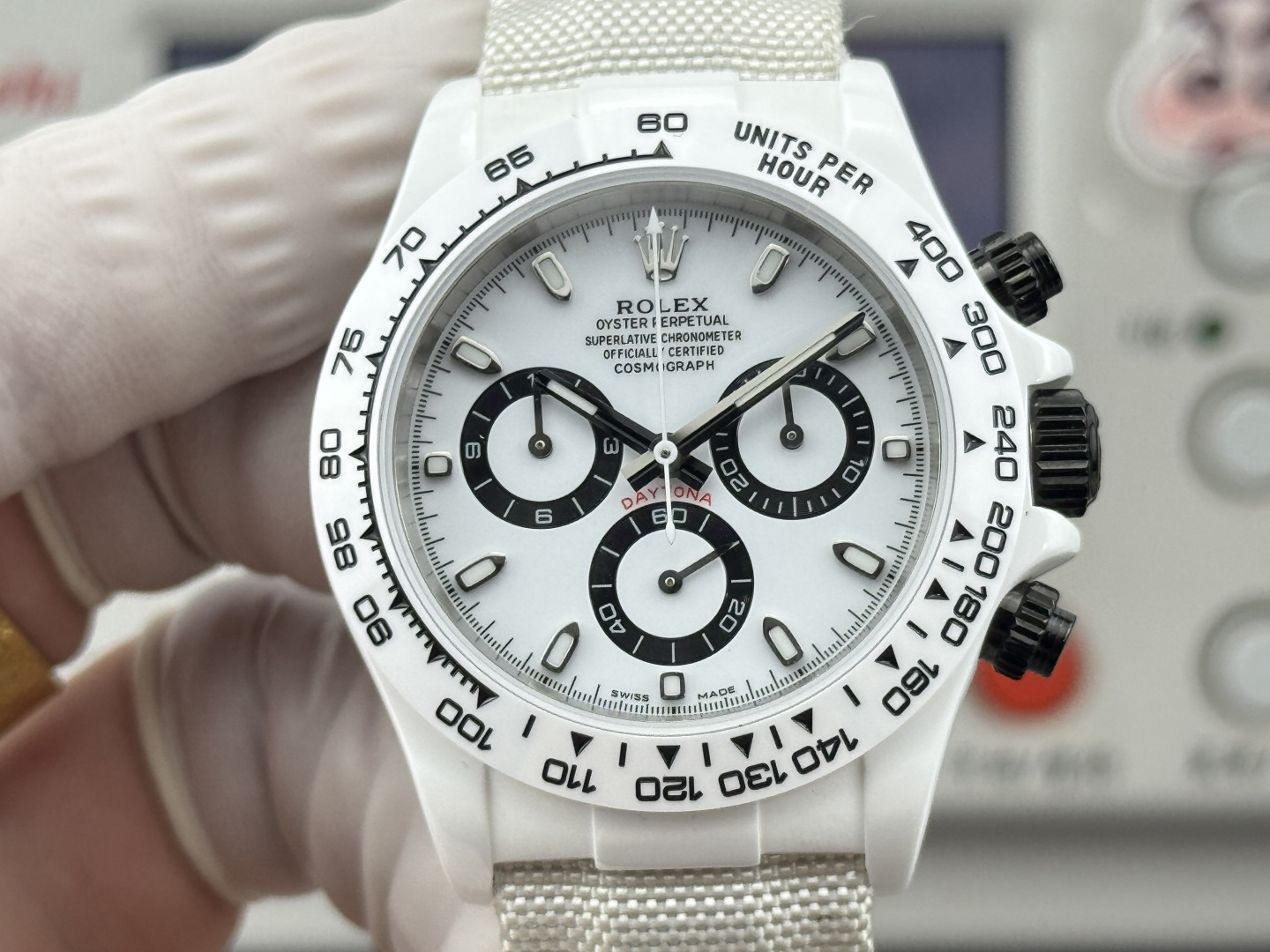 Watch - view 4