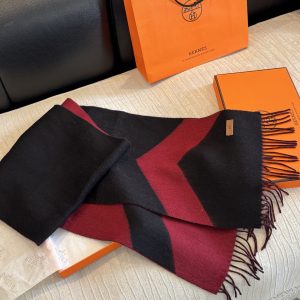 Hermès Scarf - view 7