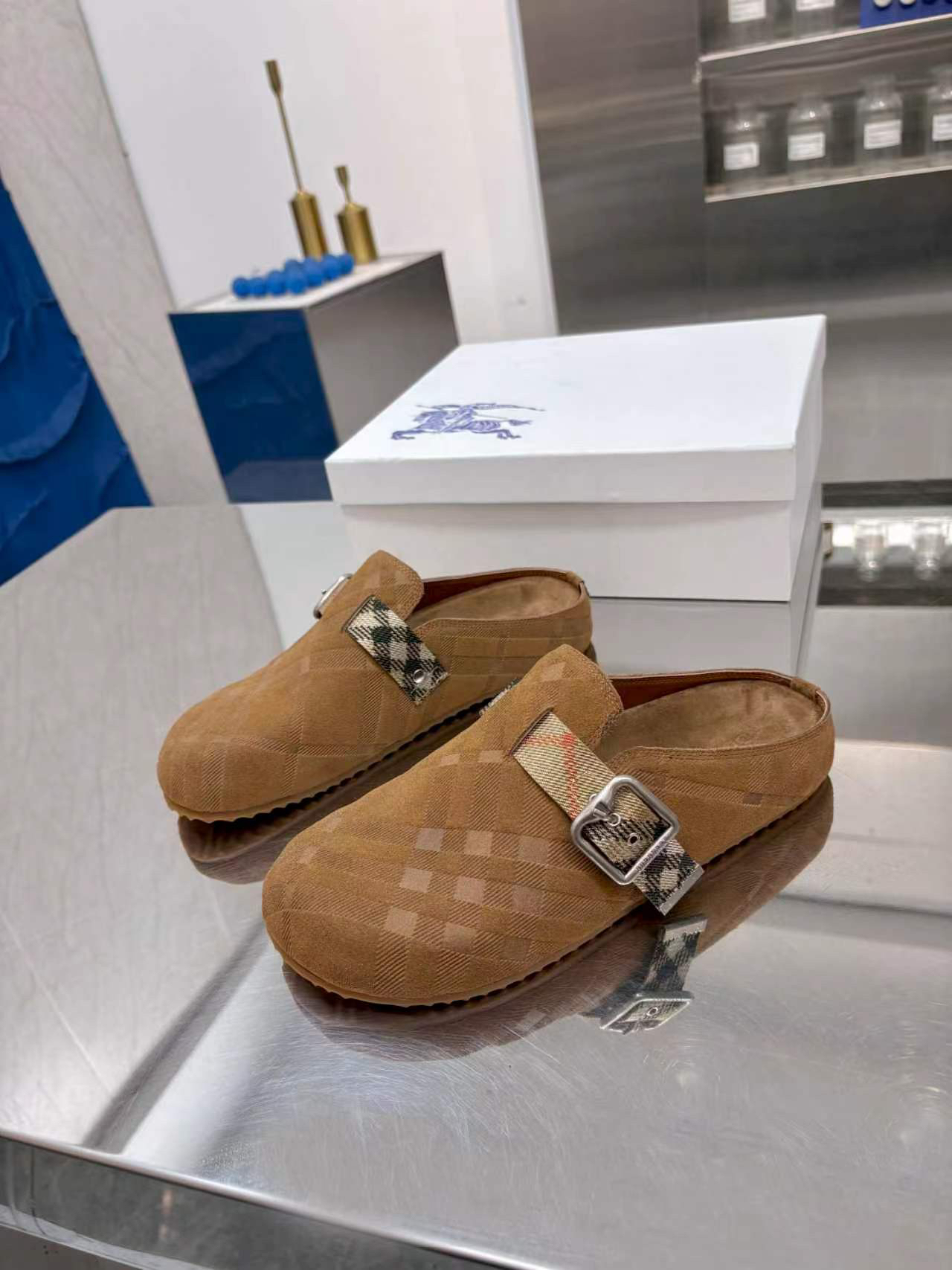 Burberry Slides - view 1