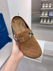 Burberry Slides - view 4