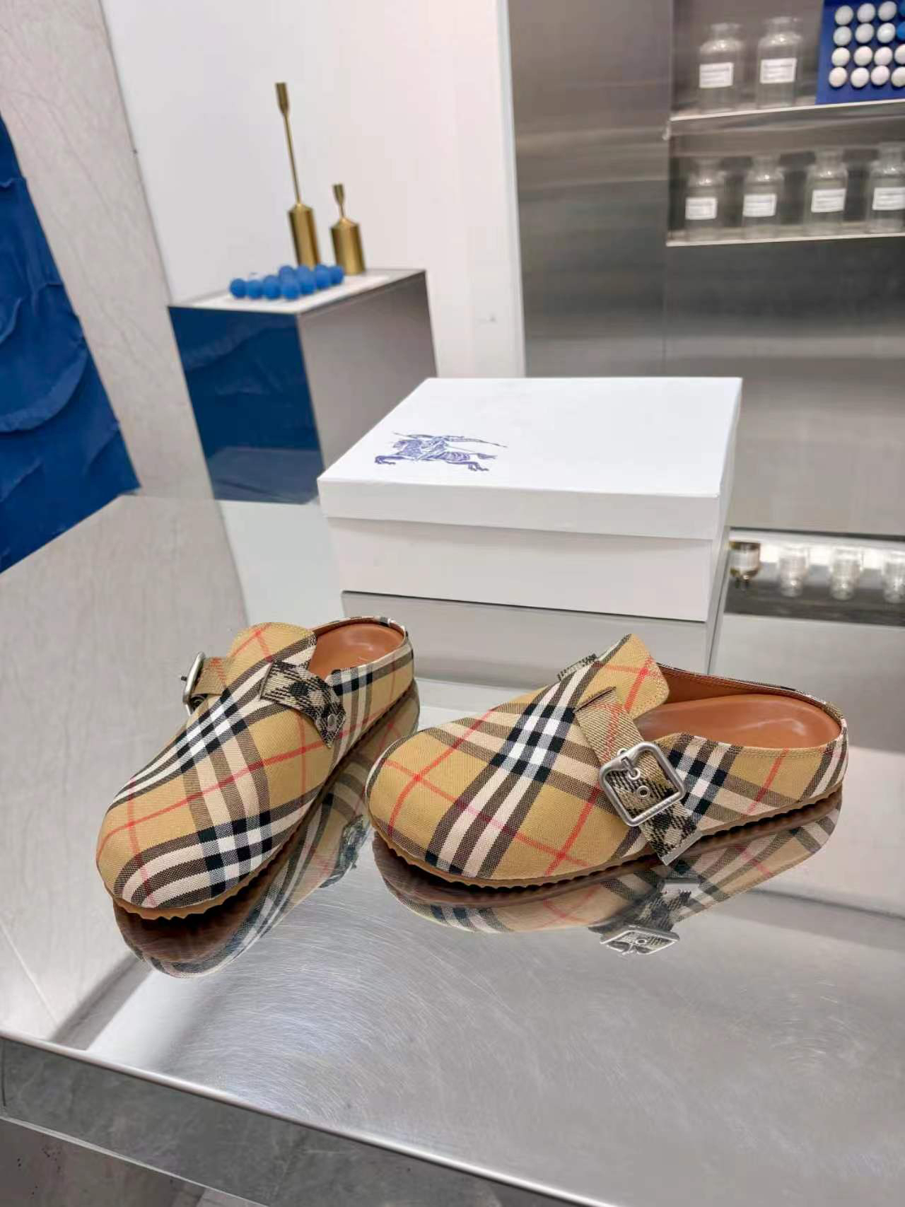 Burberry Slides - view 2