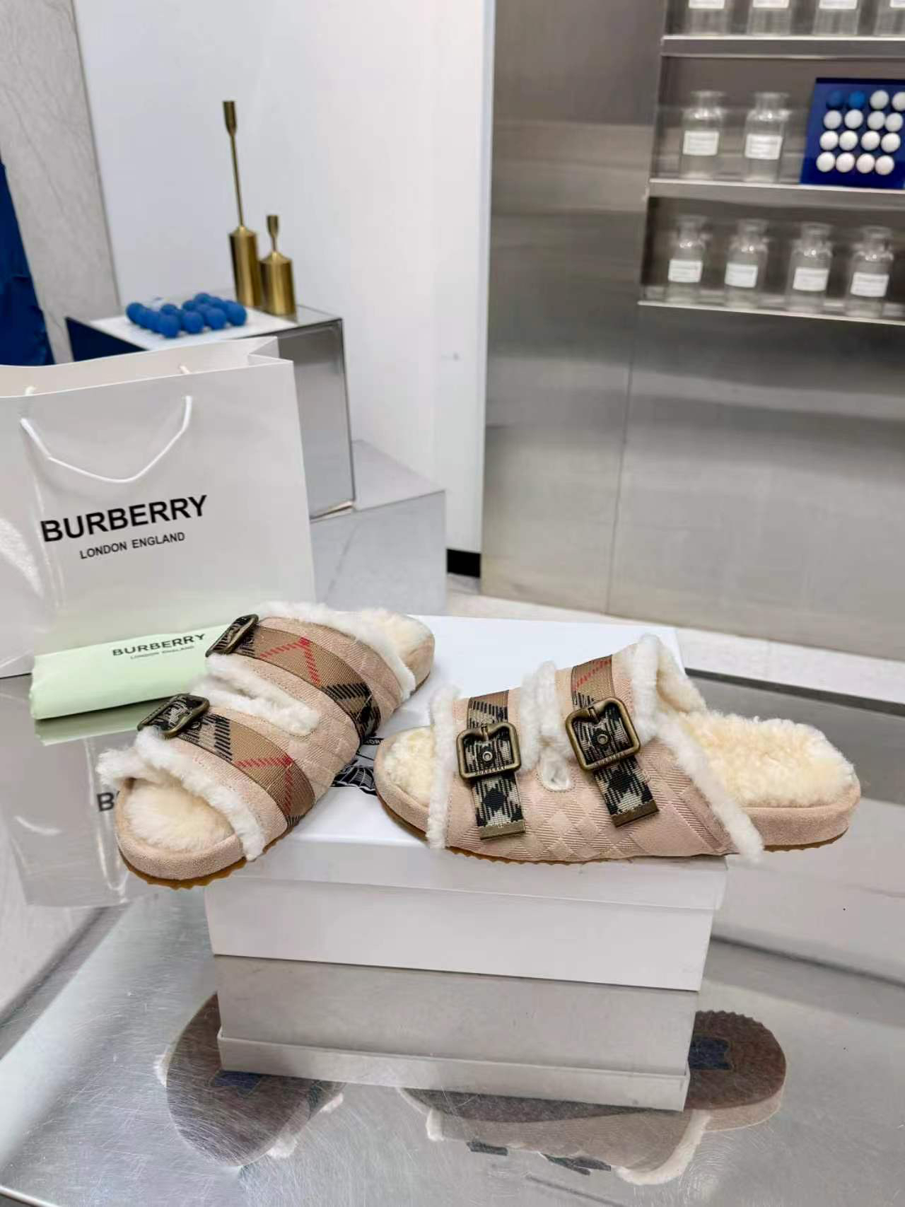 Burberry Slides - view 1