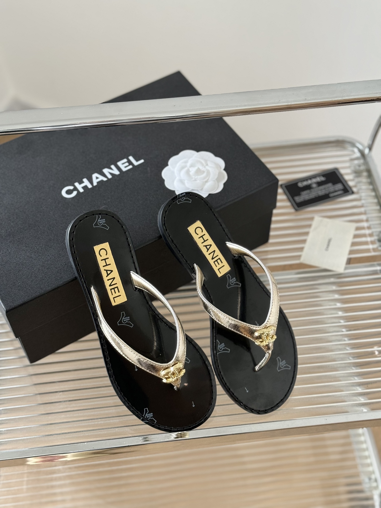 Chanel Slides - view 5